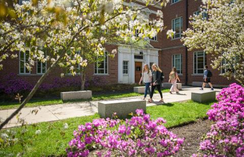 unh students on campus